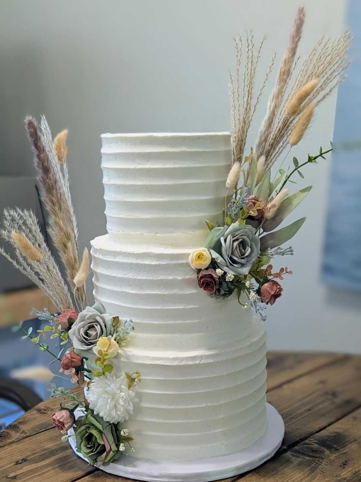 Boho beach #wedding #cake