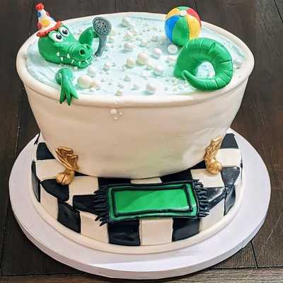 Alligator bubble bath #cake #fave
