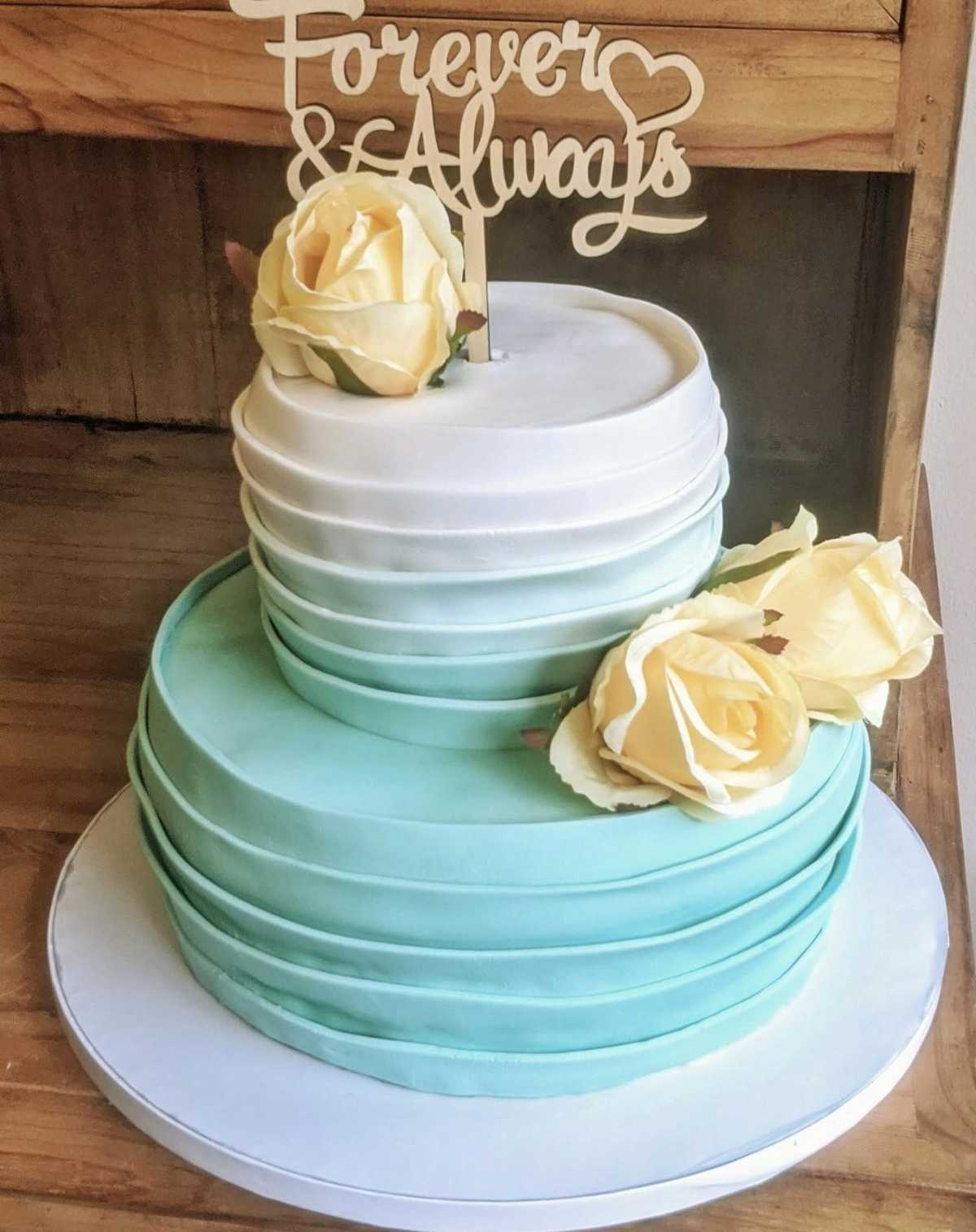 Ruffled fondant #wedding #cake