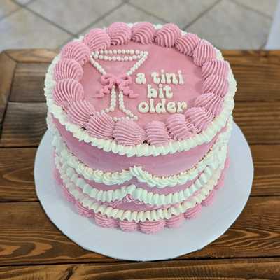 “Tini” Lambeth #cake