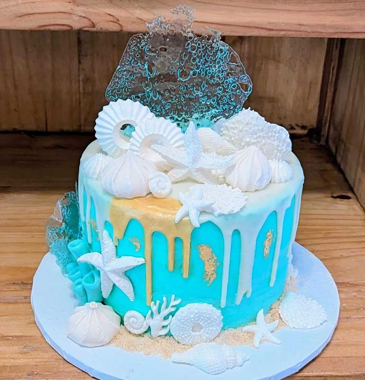 Isomalt splash beach drip #cake #sugarglass