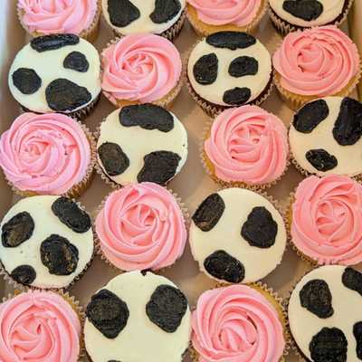 My first rodeo #cupcakes