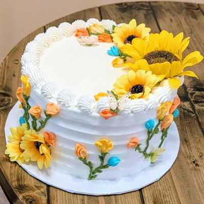 Sunflower birthday surprise #cake