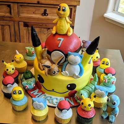 Pokemon themed birthday #cake #cupcakes