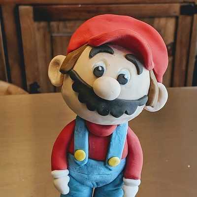 Edible Mario figurine for #cake #fave