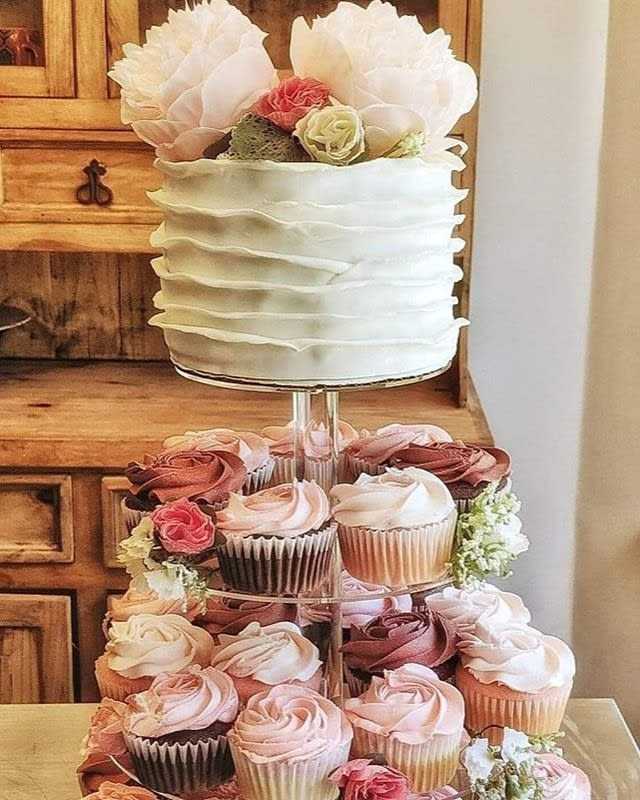 #cupcakes #cake Tower