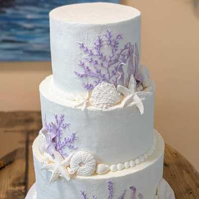 Lavender beach #wedding #cake