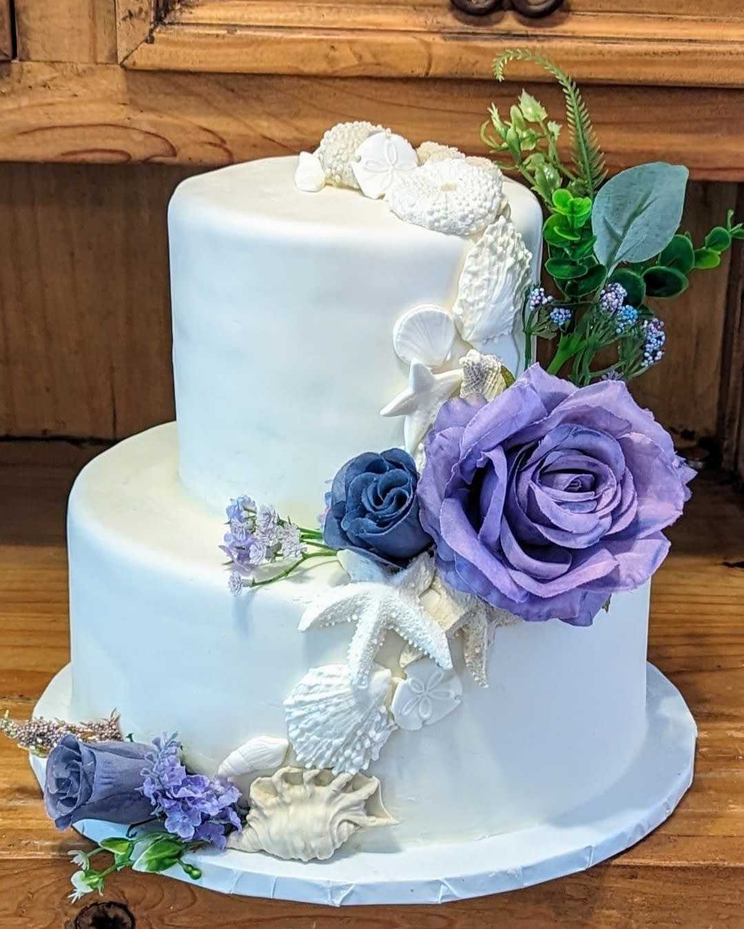 Floral beach #cake #wedding