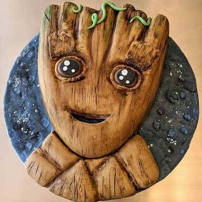 Baby Groot / Guardians of the Galaxy #cake #showcase