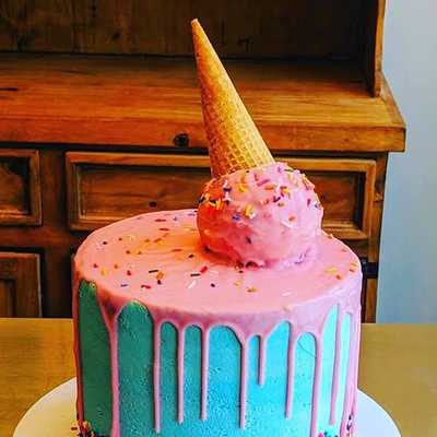 Ice cream cone drip #cake